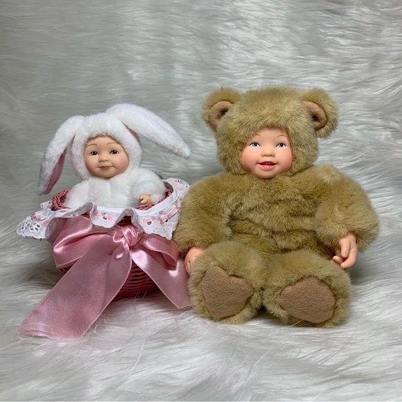 AUTHENTIC ANNE GEDDES BABY DOLL PLUSH WITH COSTUME - Picture 7 of 8